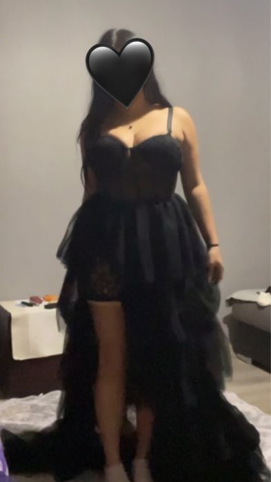 черна бална рокля XS
