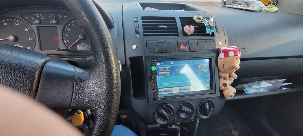 wv polo 1.2 benzina an 2007  km 133946 in crestere al 2 proprietar