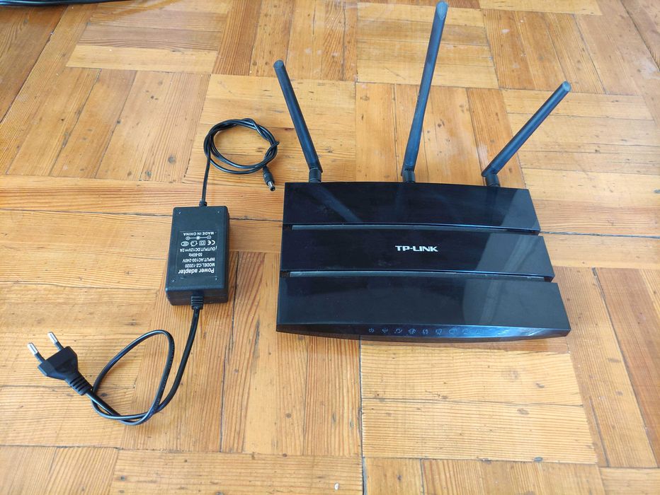 Роутер  TP-Link TD-W8970