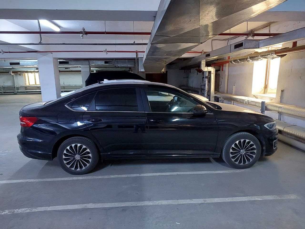 Volkswagen e-lavida black, черный цвет full комплектации