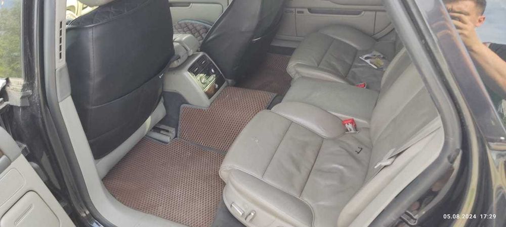 Ауди А8 в хорошем состоянии