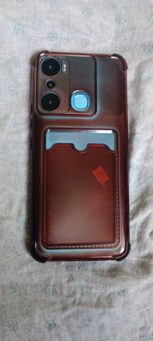 Смартфон Infinix HOT 20i (itel 70)