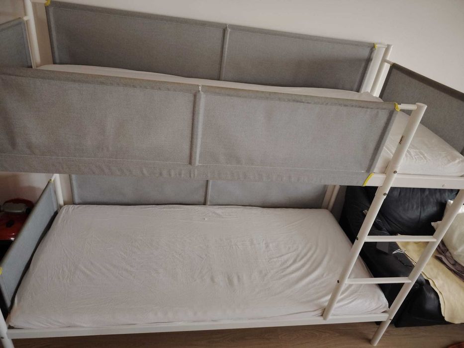 Vând pat supraetajat IKEA!