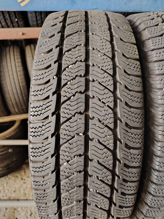 215/65 R16C Semperit Van-Grip de iarnă M+S 2822