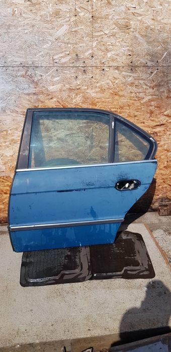 Ușă stânga spate de BMW e38 Seria 7