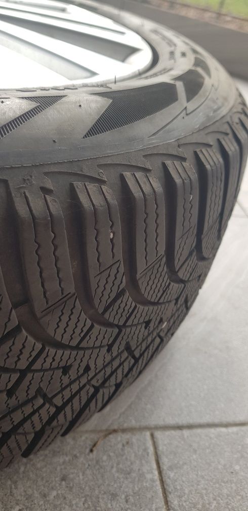 Jante Mercedes C Class cu cauciucuri M+S