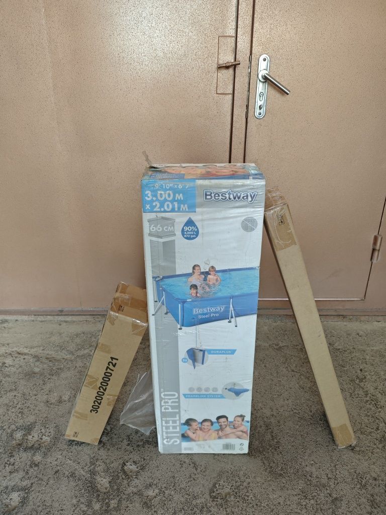 Yig'iladigan baseyn sotiladi Bestway