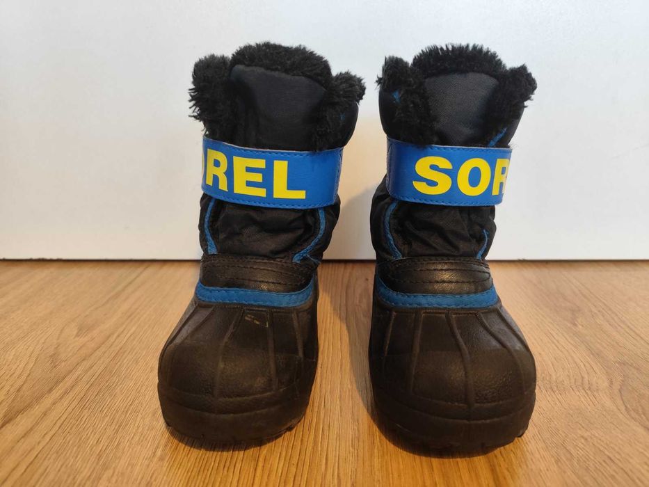 Апрески на марките Sorel и Moon boots (номера 26 и 30)