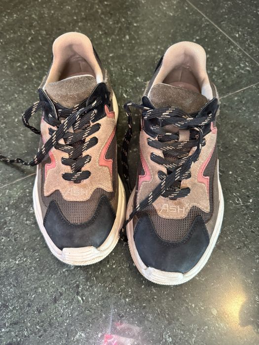 ASH sneakers  marimea 36 , stare foarte buna