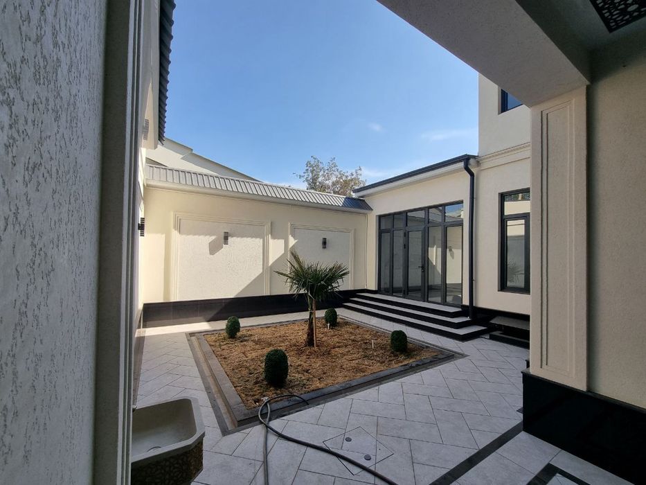 Chilonzor Dómbirobod pamitnik 2 sotik uchastka sotiladi