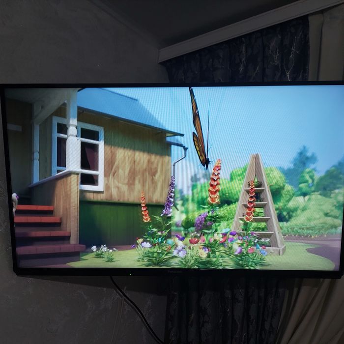 Телевизор Panasonic