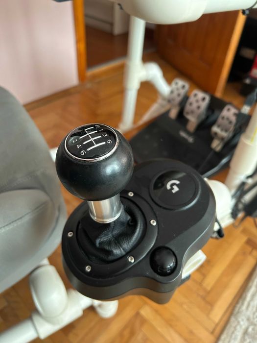 Simulator auto Custom Rig cu Logitech G29+Schimbator