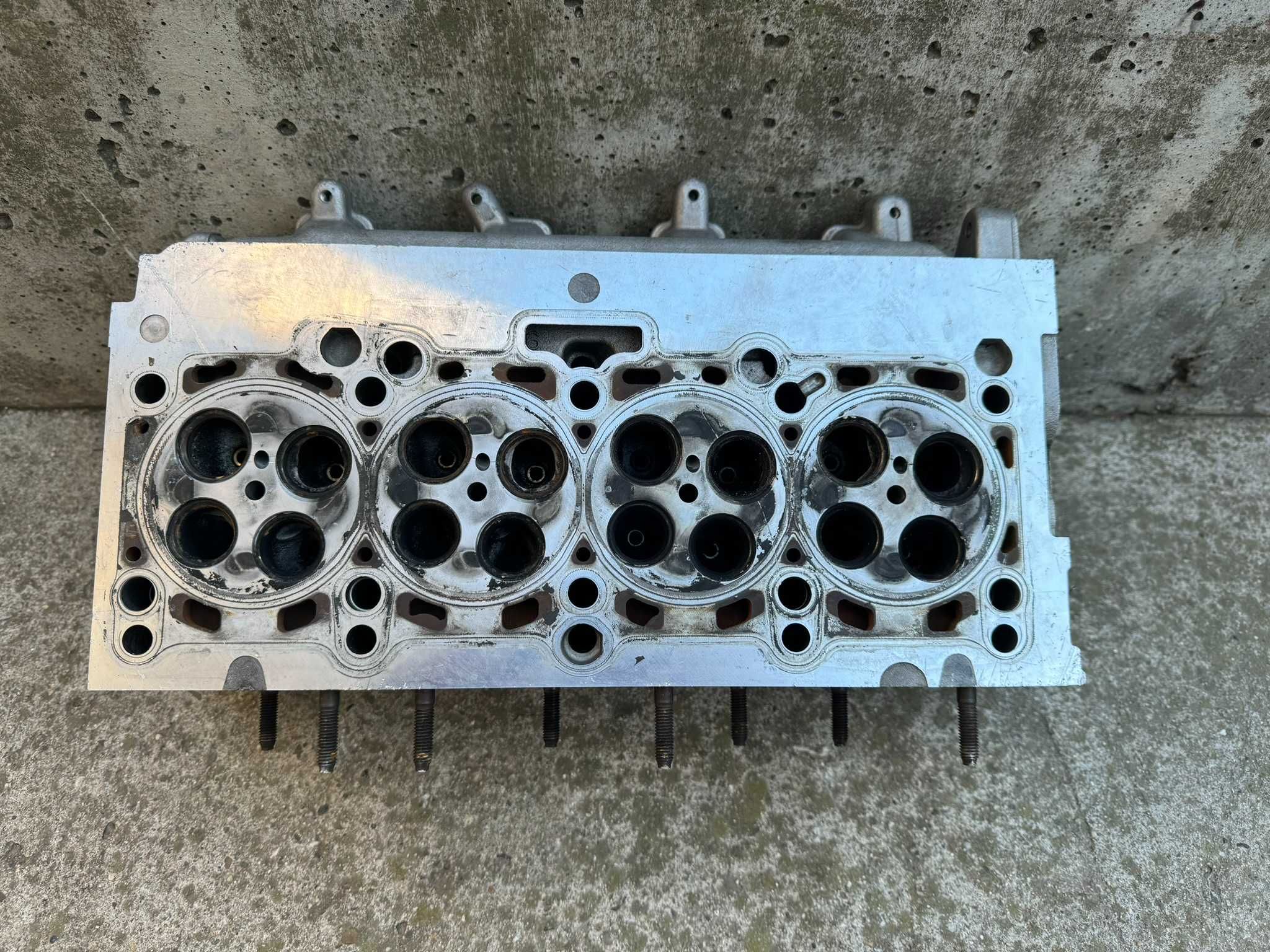 Глава за  VW 2.0 TDI Common Rail