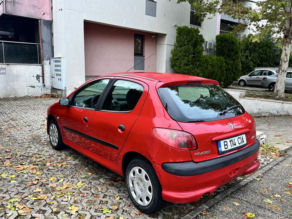 Peugeot 206 doar 990€ perfect functional !