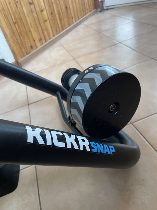 Trainer Bicicleta Wahoo KICKR SNAP