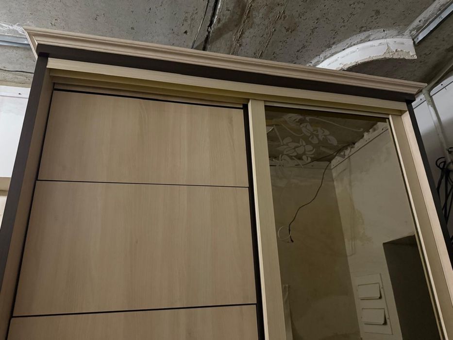 Шкаф для прихожей