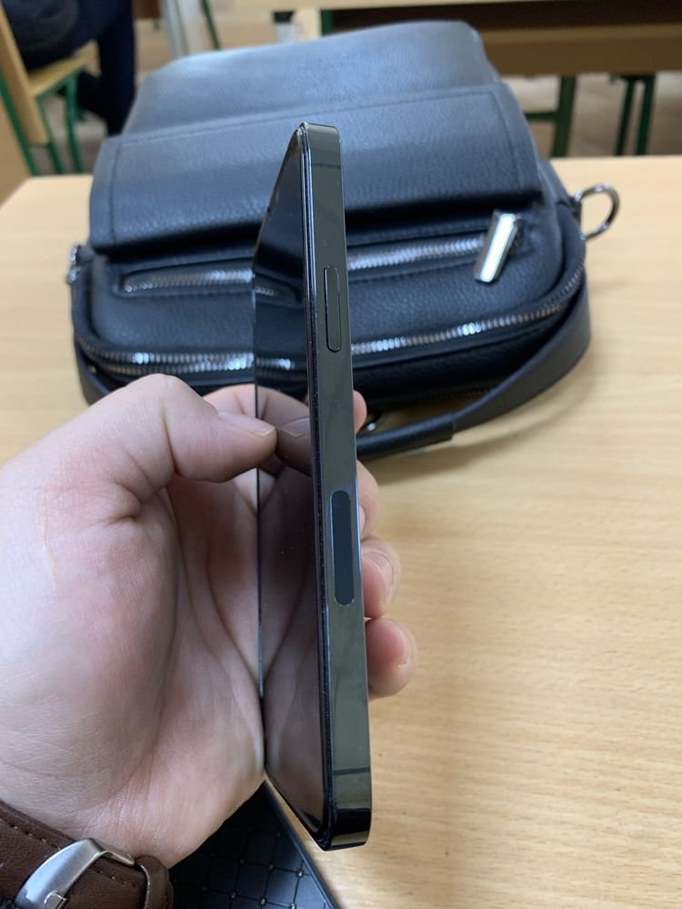 Iphone 12 pro LLA