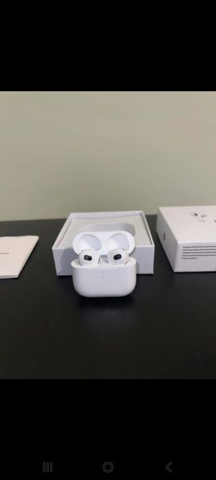 Casti Apple Airpods3- noi, sigilate