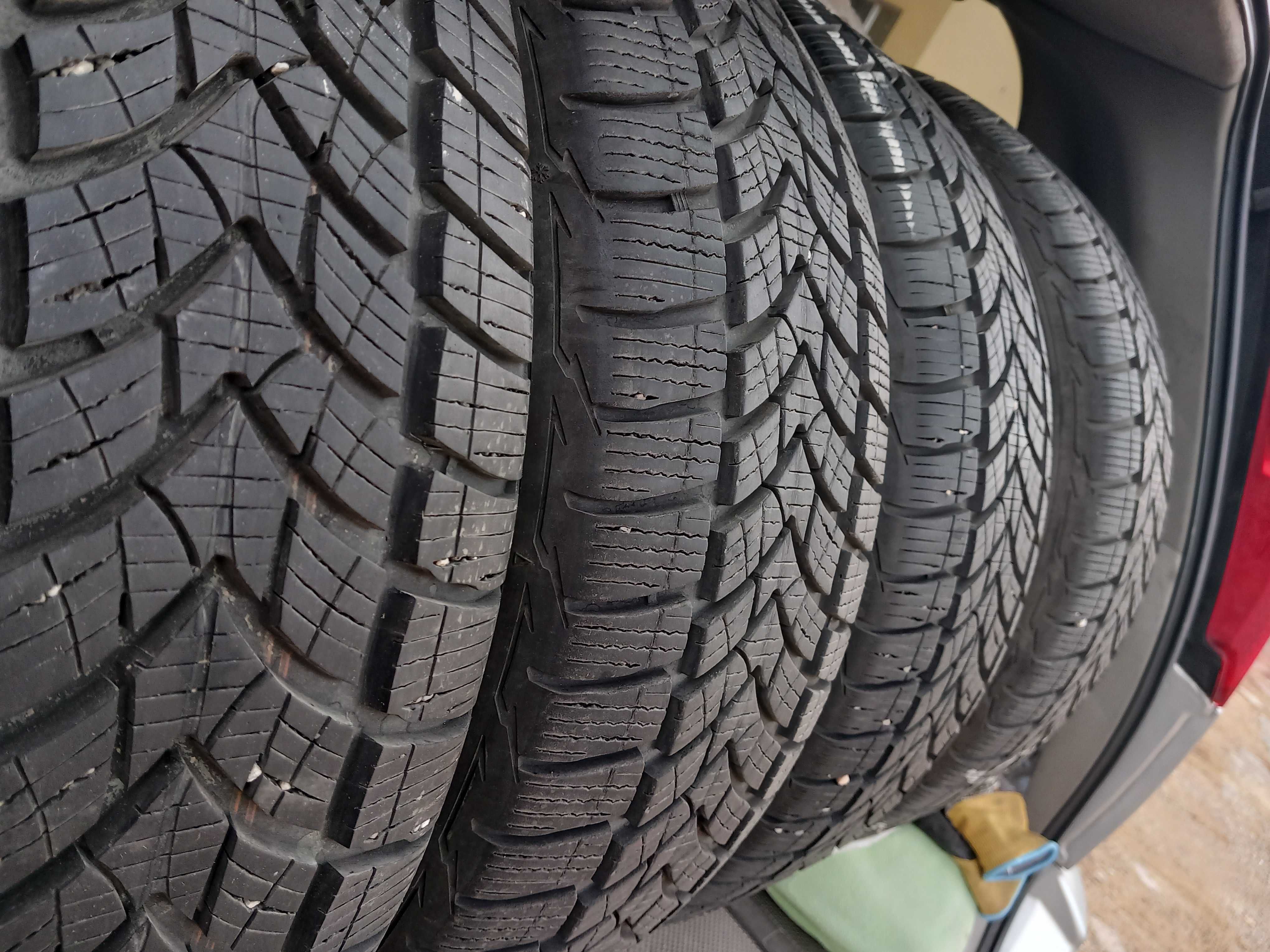 Debica 215/60R17 96H Frigo SUV2