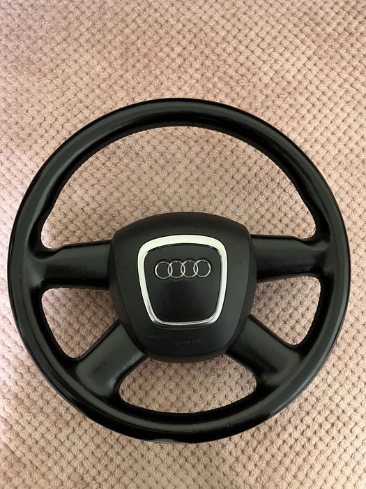 Audi A4 B7 волан