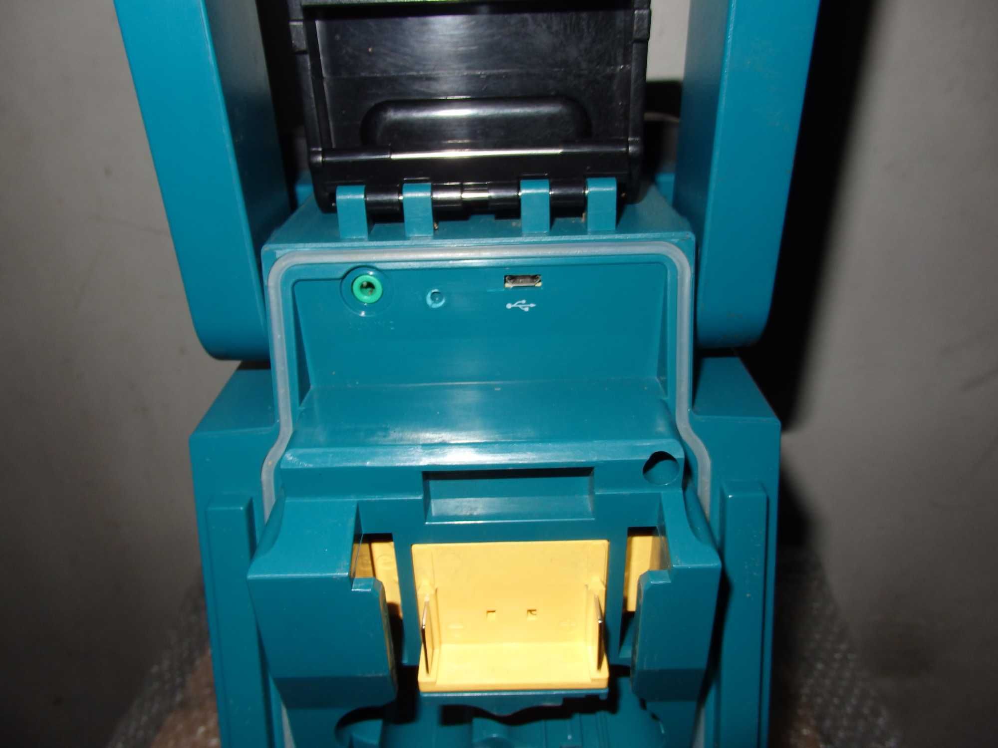 Радио Makita DMR110 Profesional