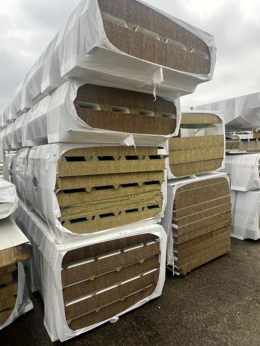 panou sandwich 15 si 20