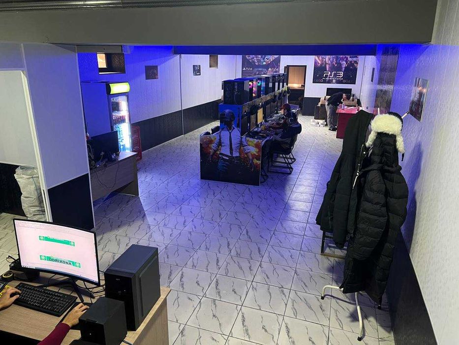 Тайлок туман марказида ишлаб турган фаолияти мавжуд бино сотилади .