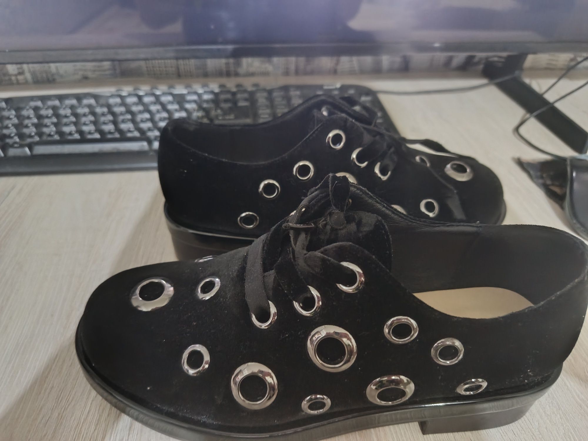 Женские туфли продам