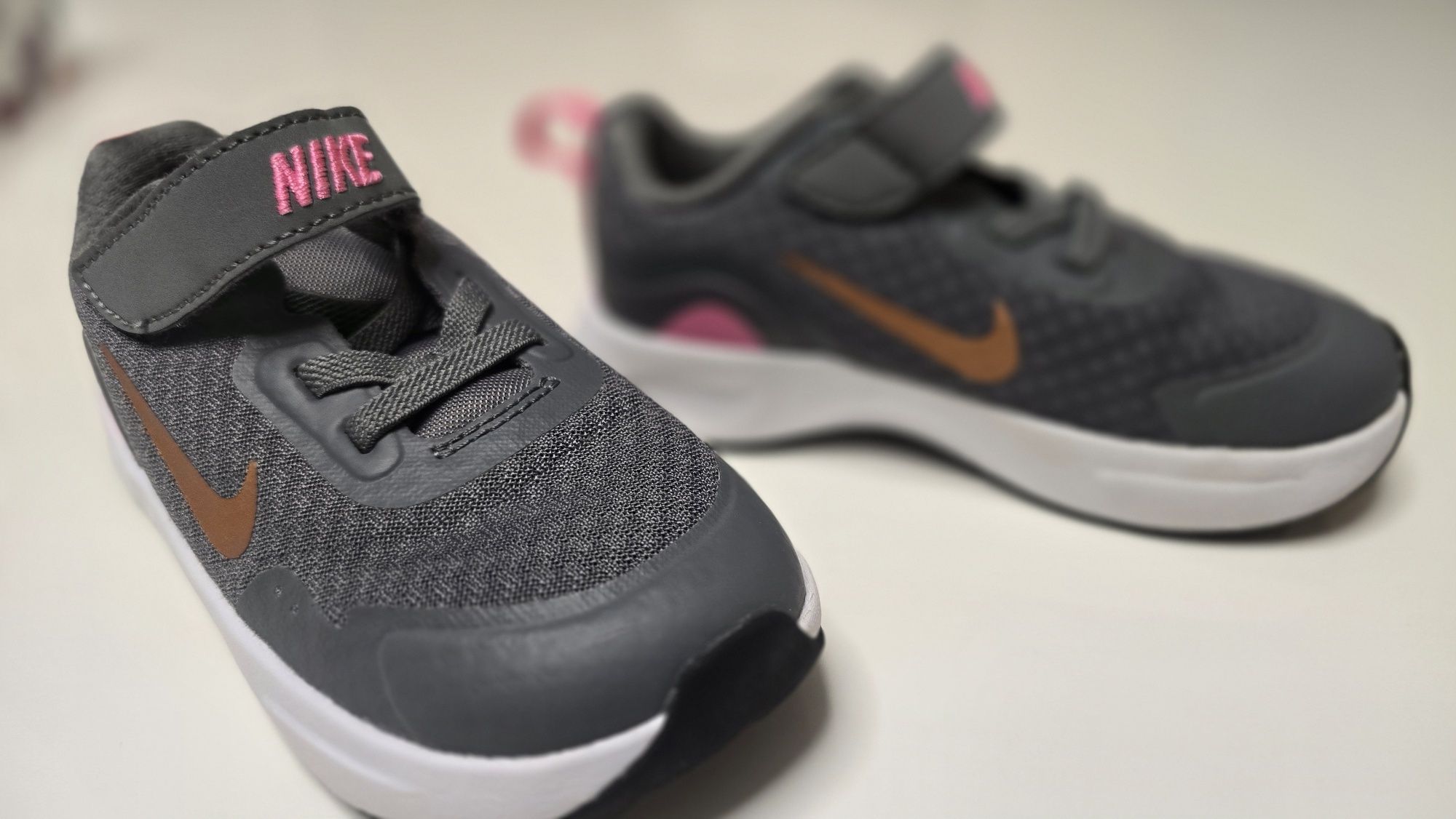 Маратонки nike 25 номер