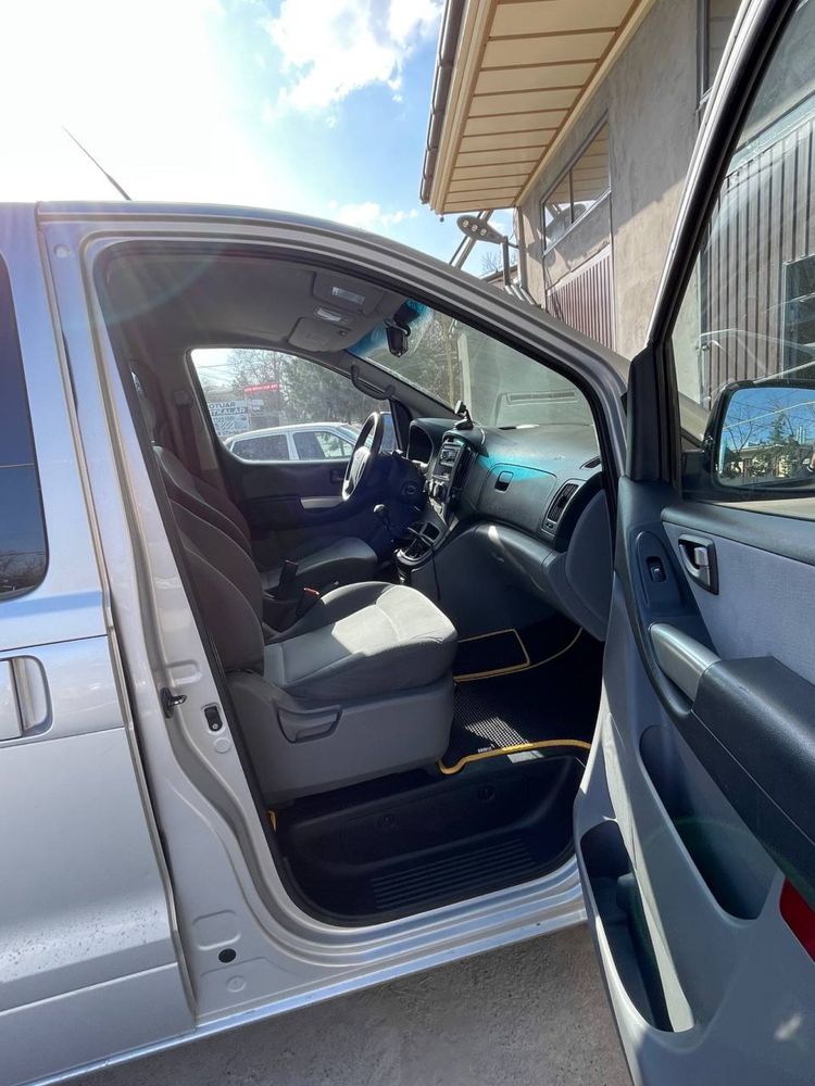 Hyundai Starex H1