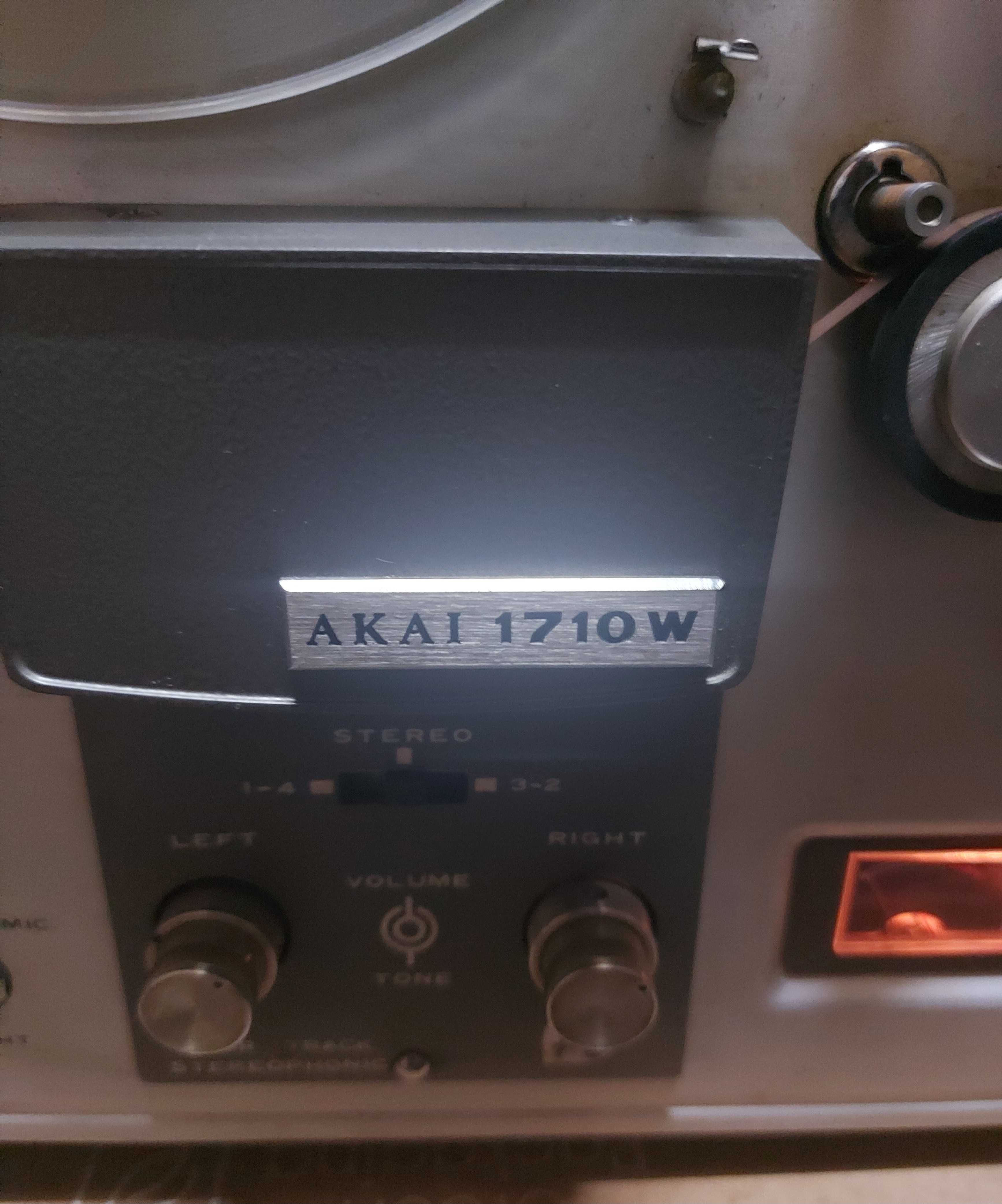 Akai 1710W HiFi Stereo Reel to Reel Tape Recorder