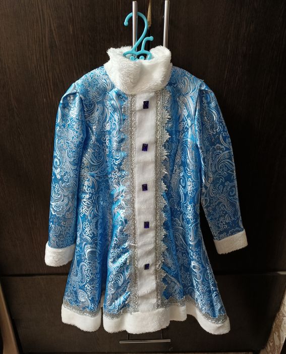 Продам платье Снегурочки