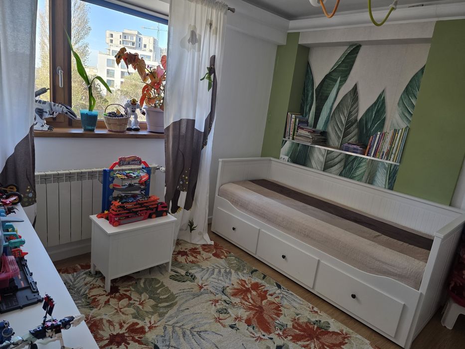 Apartament 4 camere, Faleza Nord - cu vedere la mare