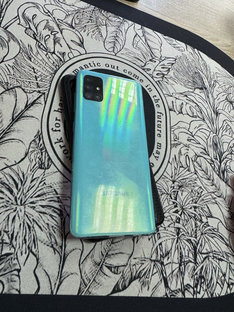 Samsung Galaxy A51 6/128gb - отлични