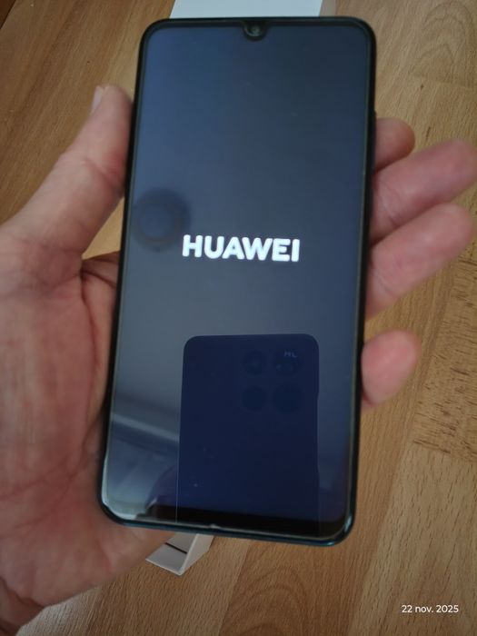 Vând telefon Huawei P 30 lite impecabil