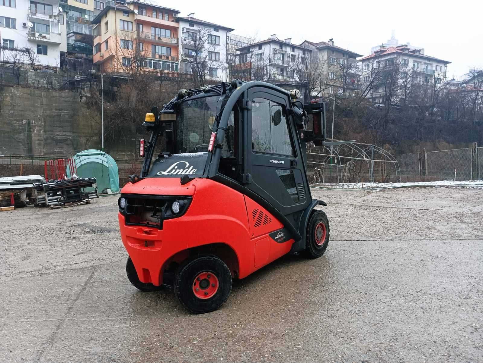 Мотокар LINDE H35 триплекс