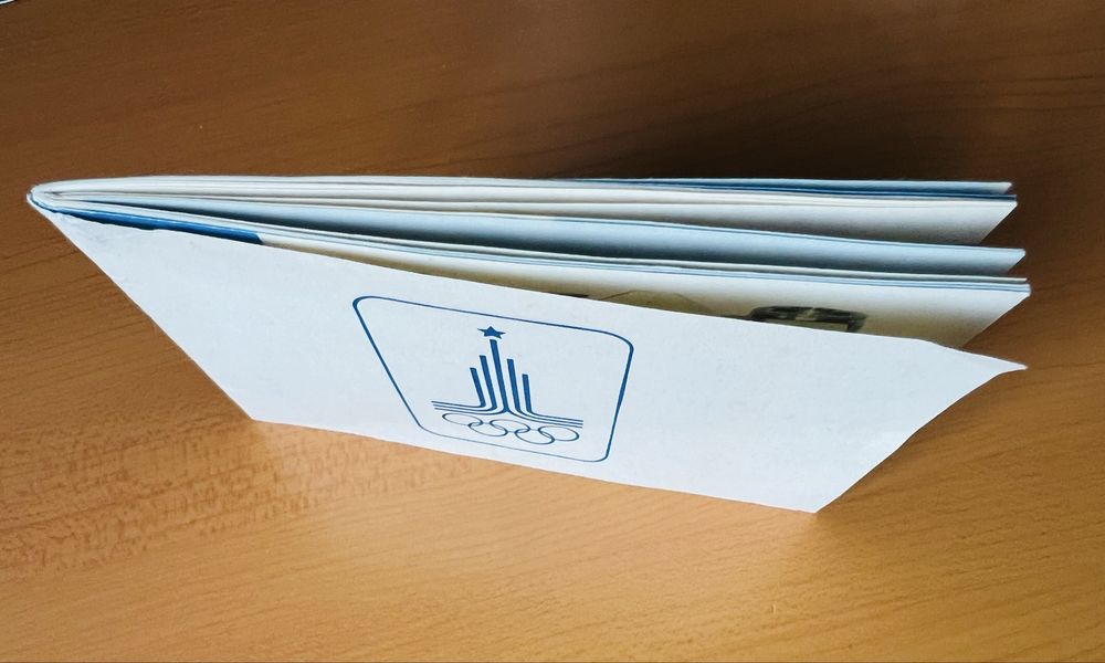 УНИКАЛЕН Комплект за колекционери на Фотоапарат ZENIT-E+аксесоари