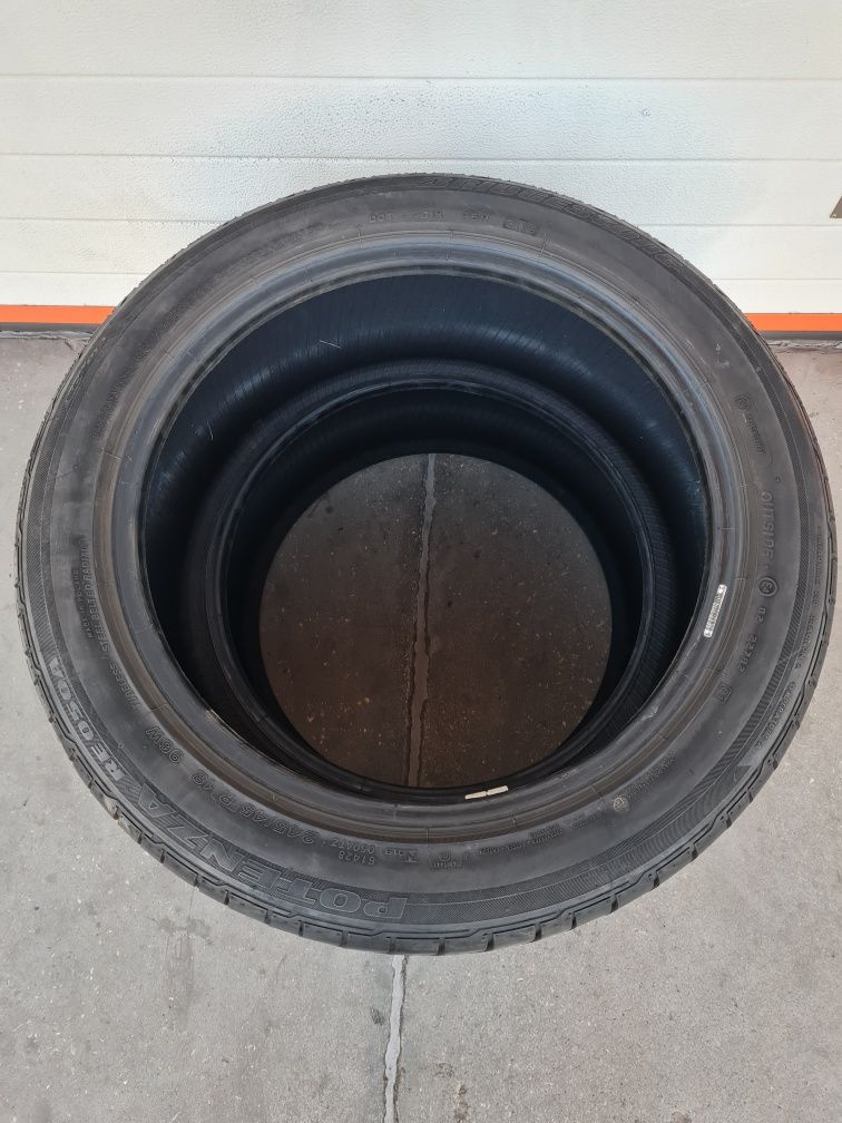 Летни гуми 2 броя BRIDGESTONE Potenza RE050A 245 45 R18 дот 2116