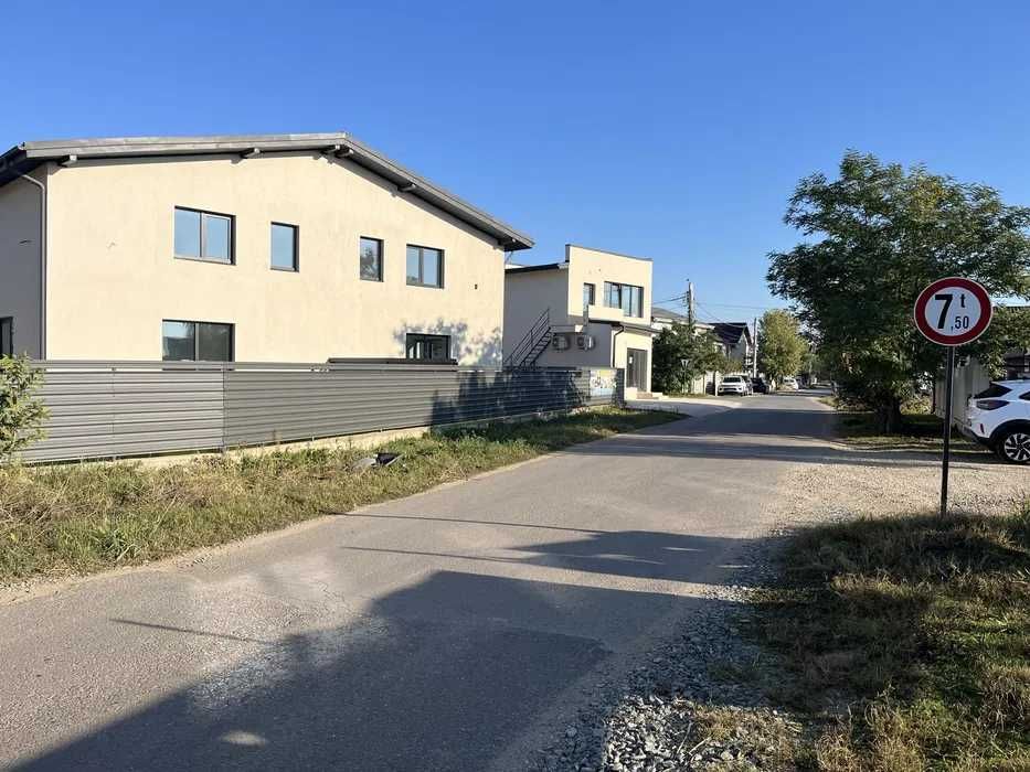 Teren 420 mp utili Gaz, Curent electric, Asfalt- str.Ciresilor