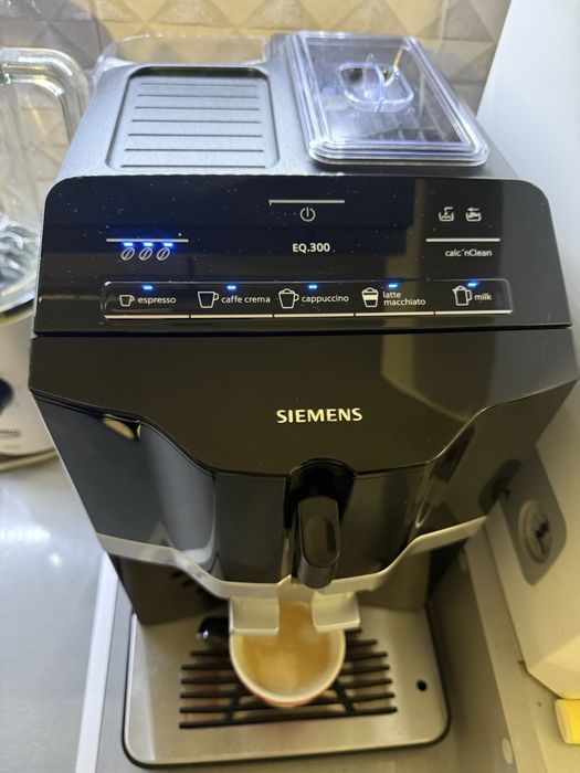Espressor cafea boabe Siemens EQ300