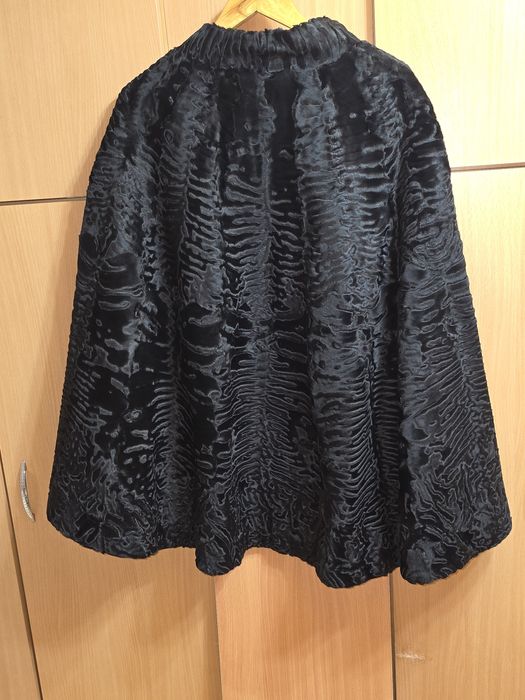 Pelerina  blana naturala -miel