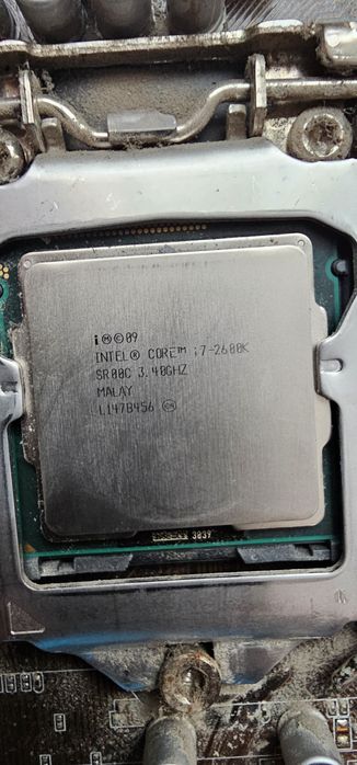 KIT Gaming i7 2600k +Placa de baza ASUS P8Z68-V LX+16 GB la 300 ron