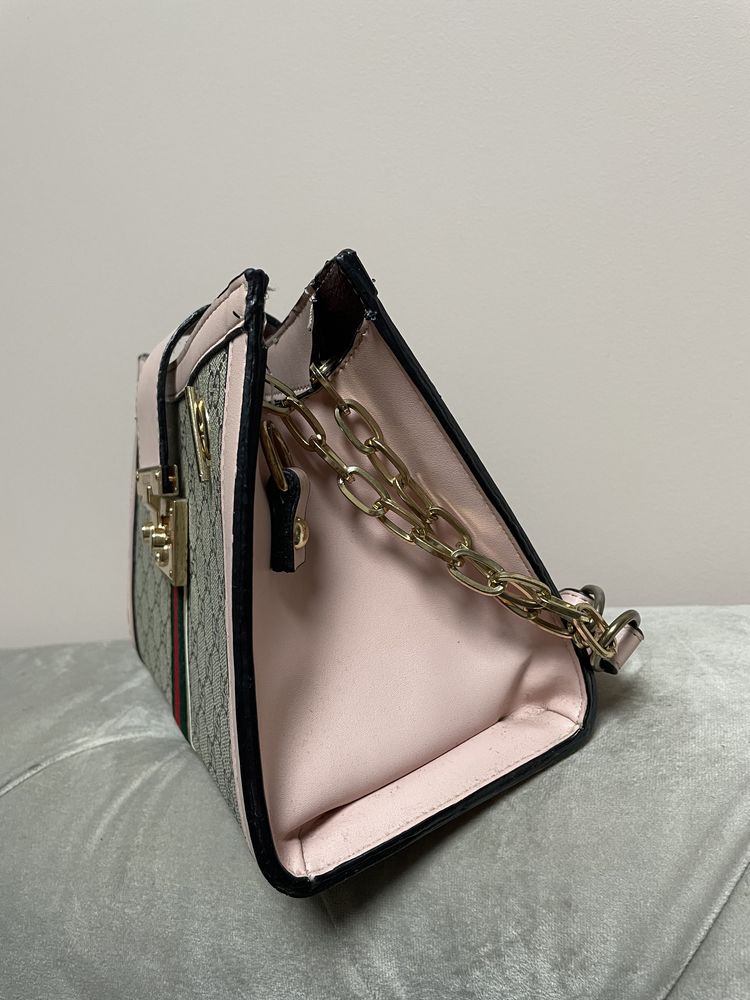 Чанта Gucci нова