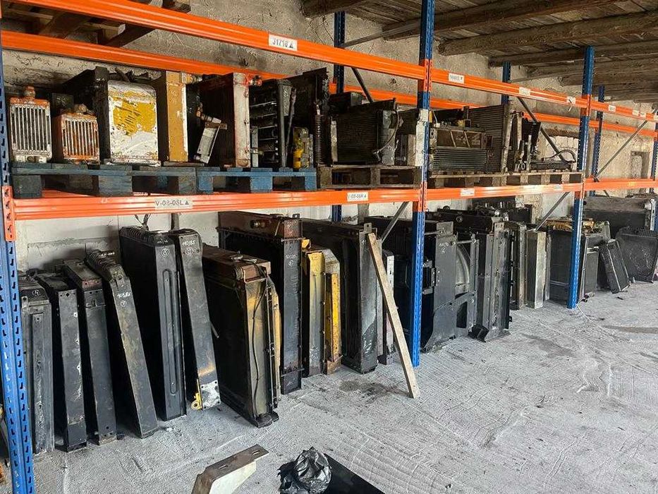 Radiator racire apa excavator , buldoexcavator , vola , buldozer etc