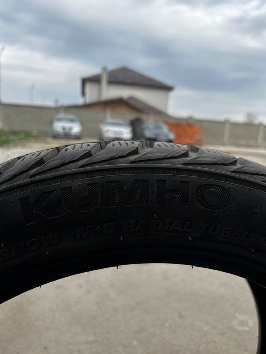 Зимни гуми KUMHO 225/45/ 17 цола