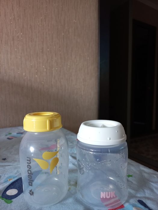 Бутылочка для кормления детей Nuk, новые, 4шт