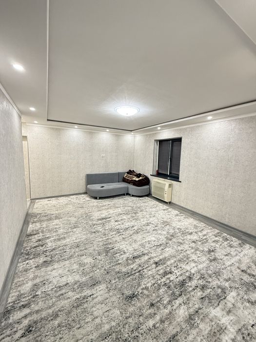 Срочно сотилади 1 хона 2 этаж 4 этажли гиштли домда, Согдиана Париж