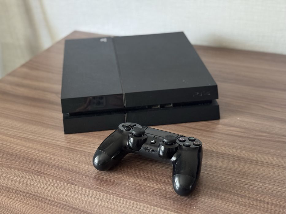 ПРОДАЖА / ОБМЕН PlayStation 4 на PlayStation 3 (рассмотрю варианты)
