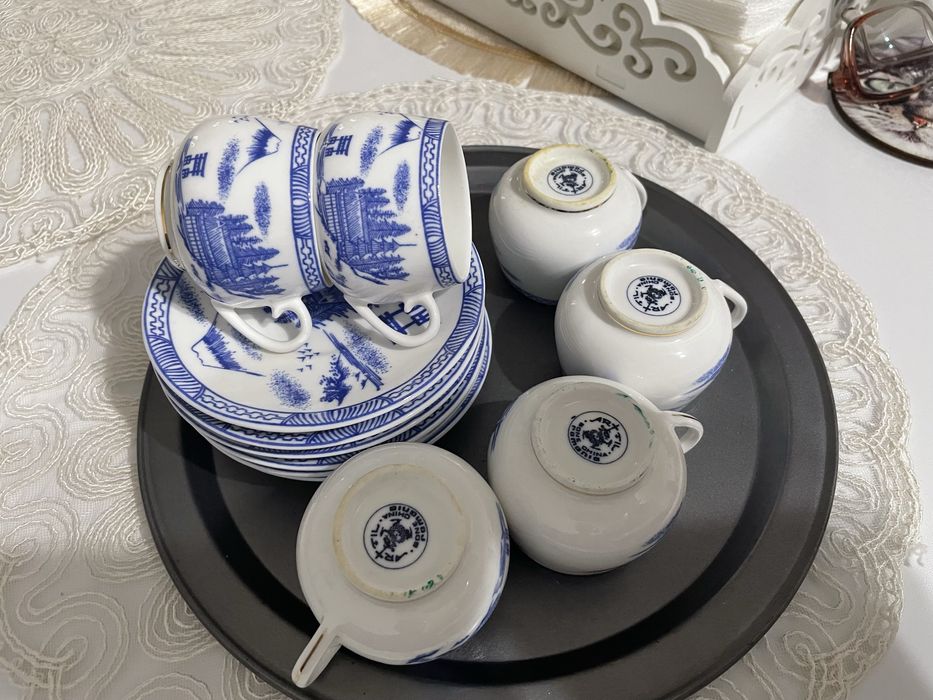 Cesti de cafea din portelan