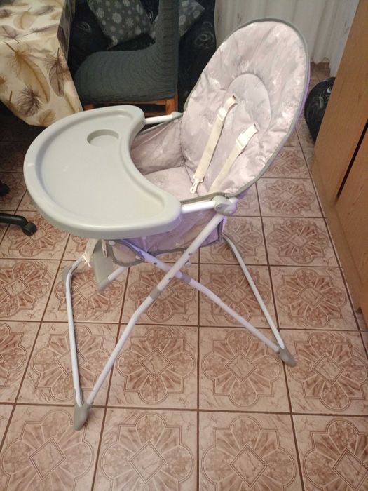 Детски стол за хранене